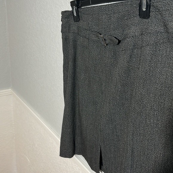 Express brand womens skirt size 10 - Picture 3 of 7